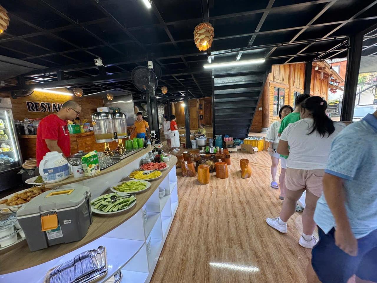 Plum Homestay Dong Van  Exterior photo